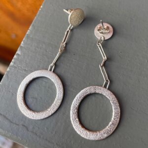 Hang-in earrings